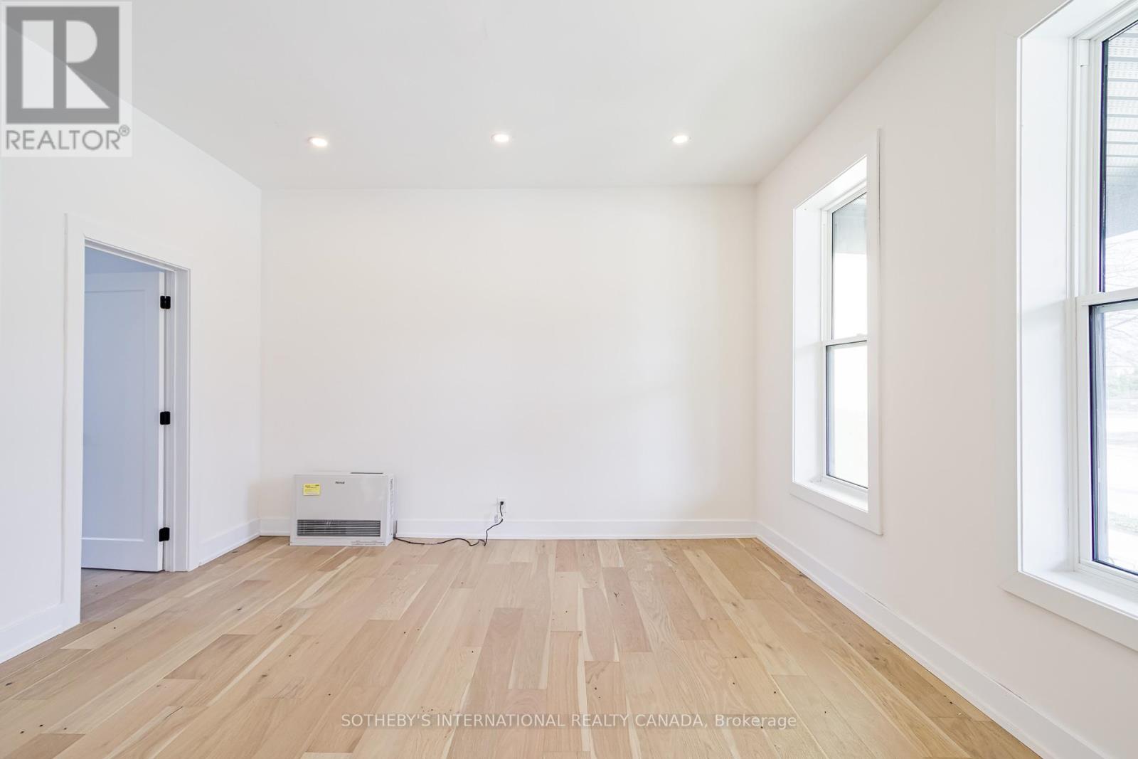 64 Birch Street, Collingwood, Ontario  L9Y 2V1 - Photo 5 - S13027196