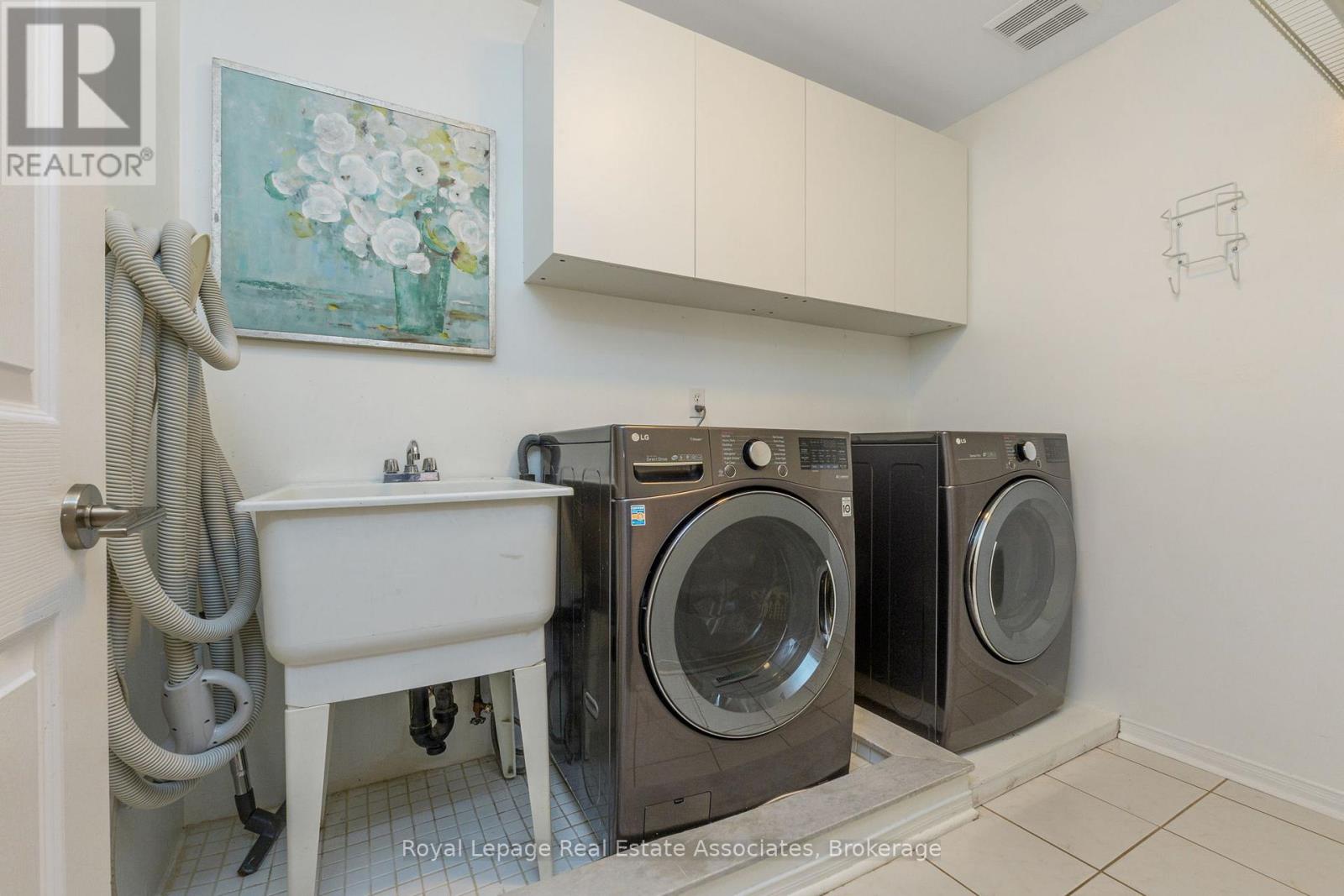 1196 Knight Trail, Milton, Ontario  L9T 5R9 - Photo 30 - W12848388