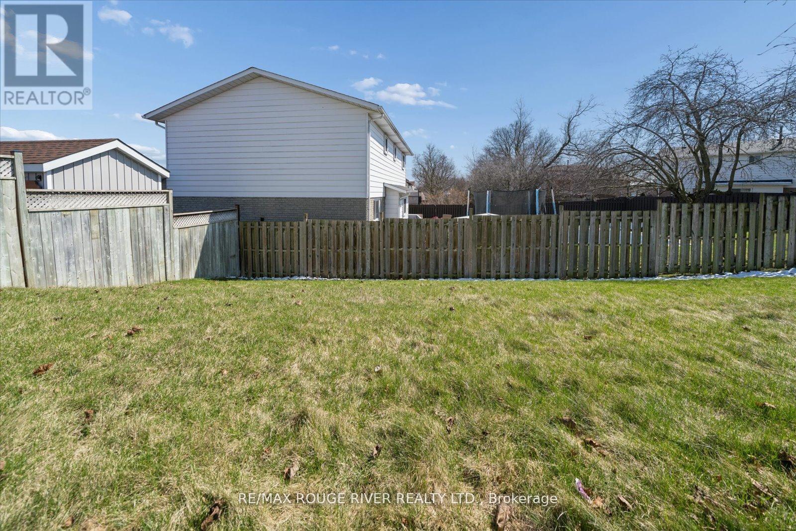 54 Rosalynne Avenue, Clarington, Ontario  L1C 3X8 - Photo 45 - E13039690