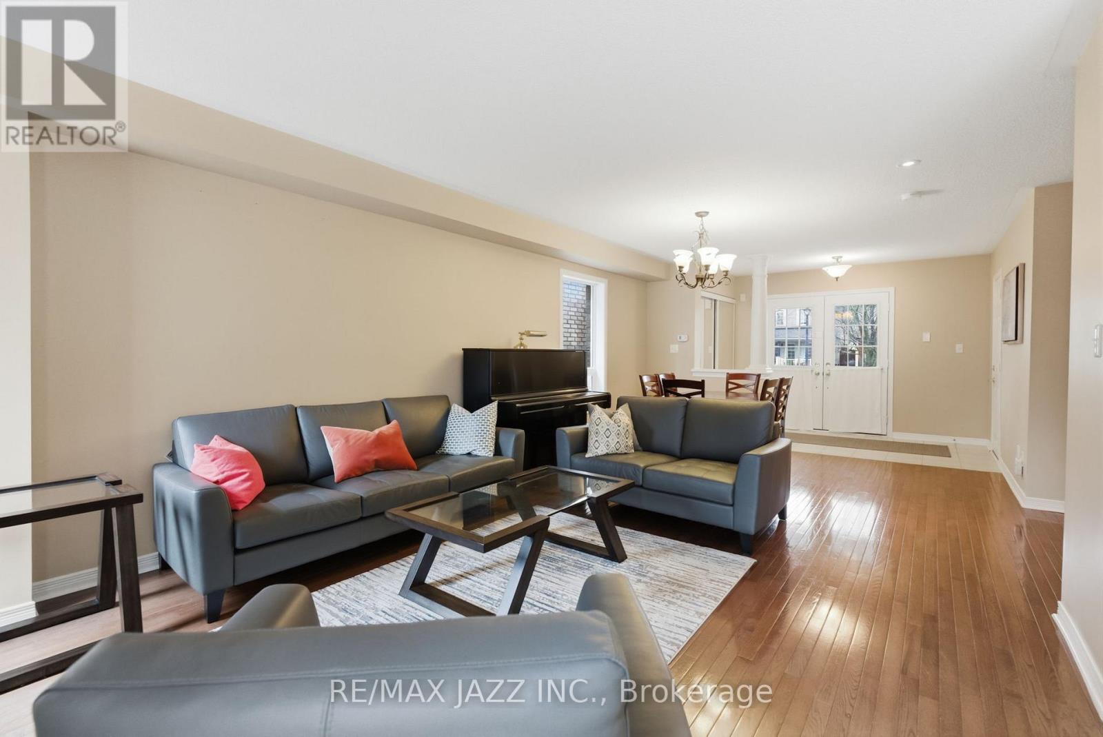 42 Russell Barton Lane, Uxbridge, Ontario  L9P 1Z2 - Photo 12 - N13039630