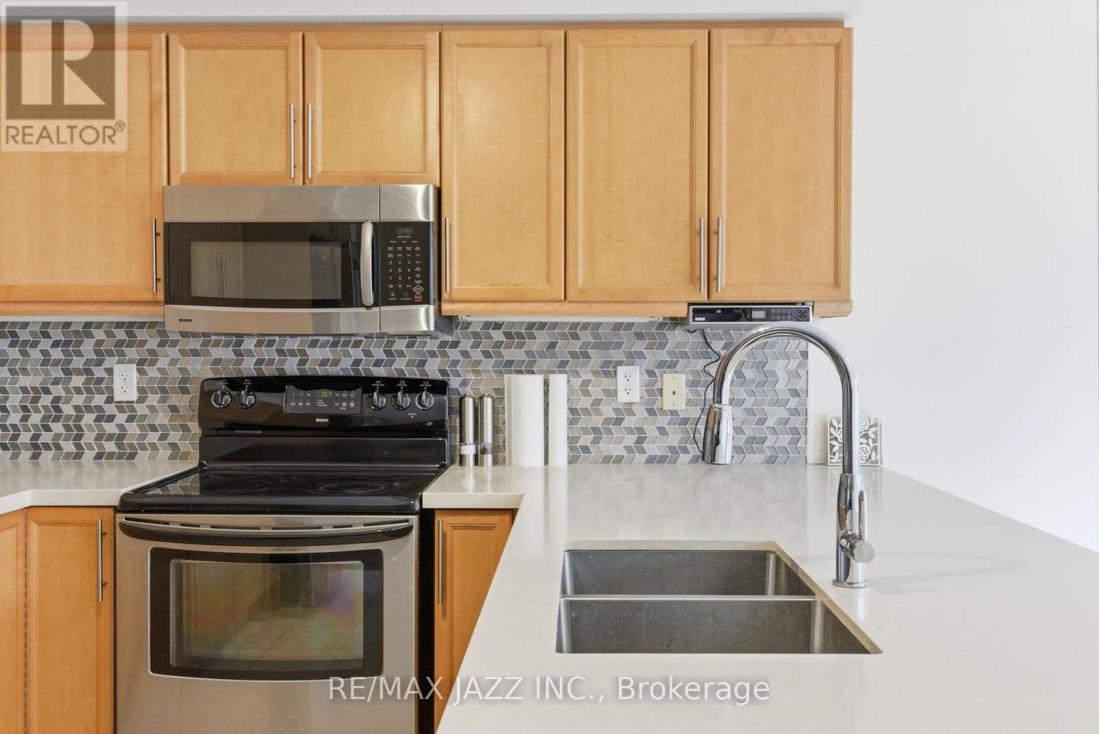 42 Russell Barton Lane, Uxbridge, Ontario  L9P 1Z2 - Photo 17 - N13039630