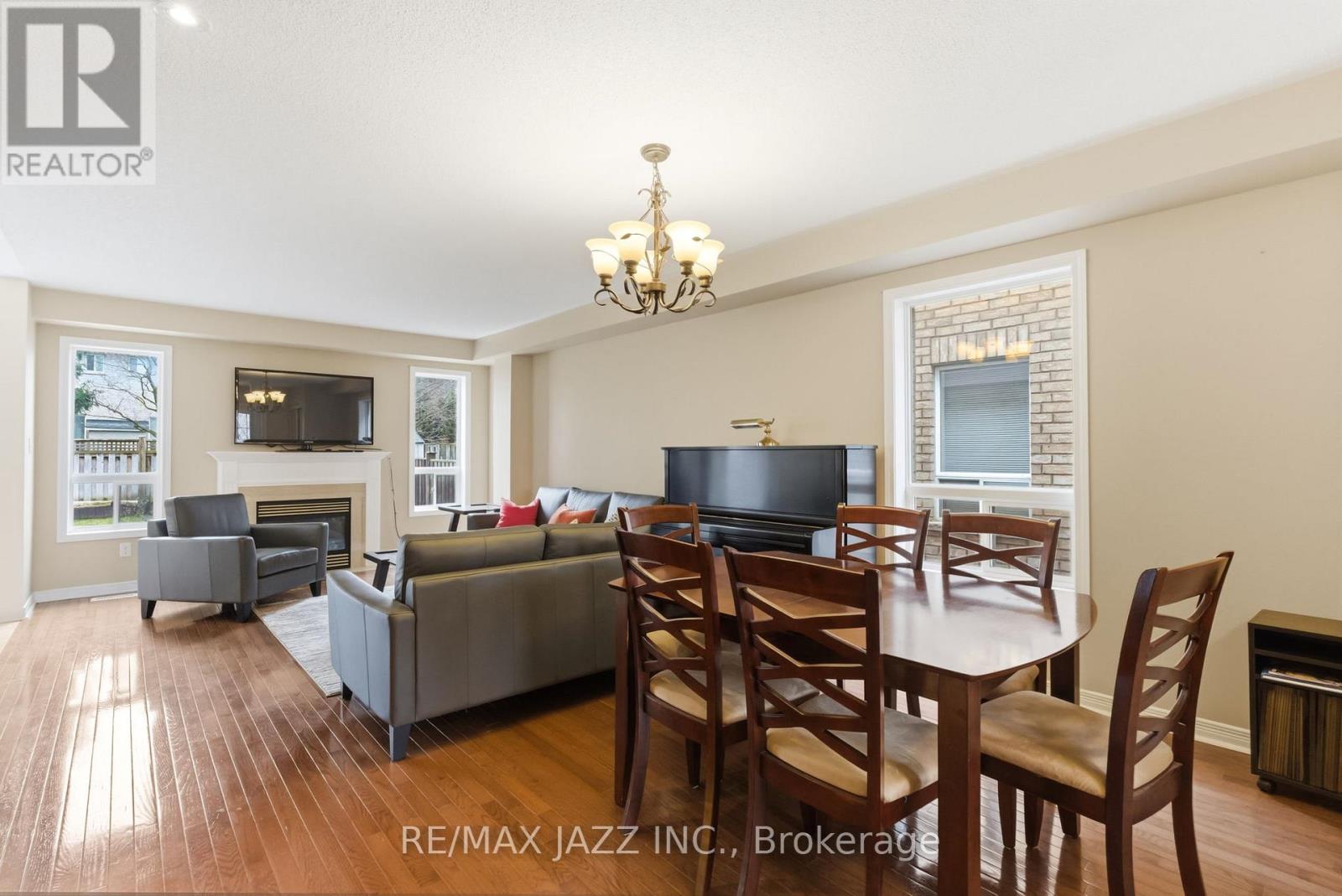 42 Russell Barton Lane, Uxbridge, Ontario  L9P 1Z2 - Photo 9 - N13039630