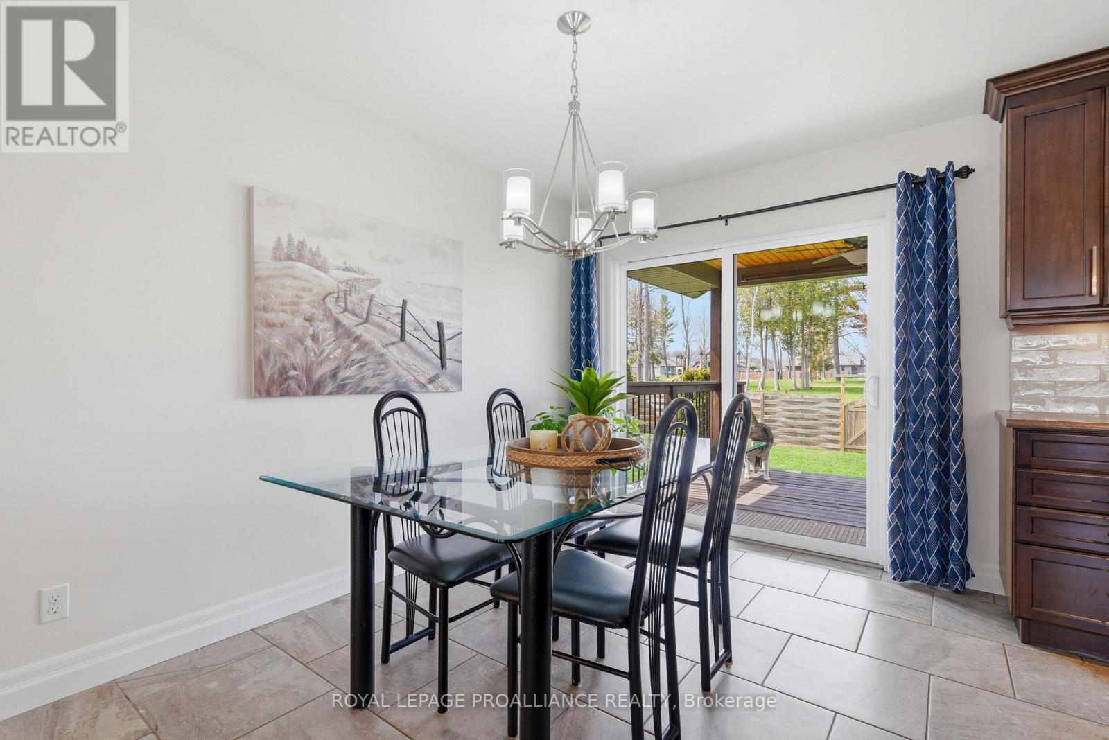 6 Aspen Drive, Quinte West (Murray Ward), Ontario  K8V 0C6 - Photo 12 - X13039658