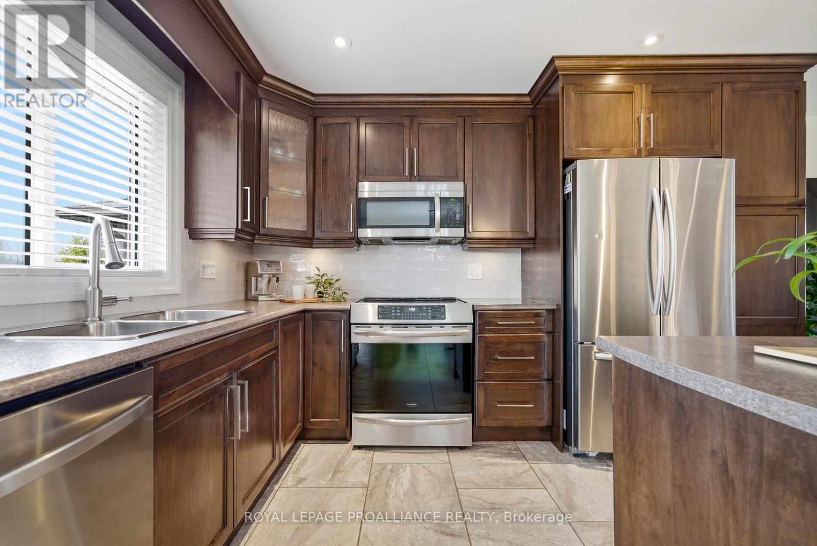 6 Aspen Drive, Quinte West (Murray Ward), Ontario  K8V 0C6 - Photo 16 - X13039658