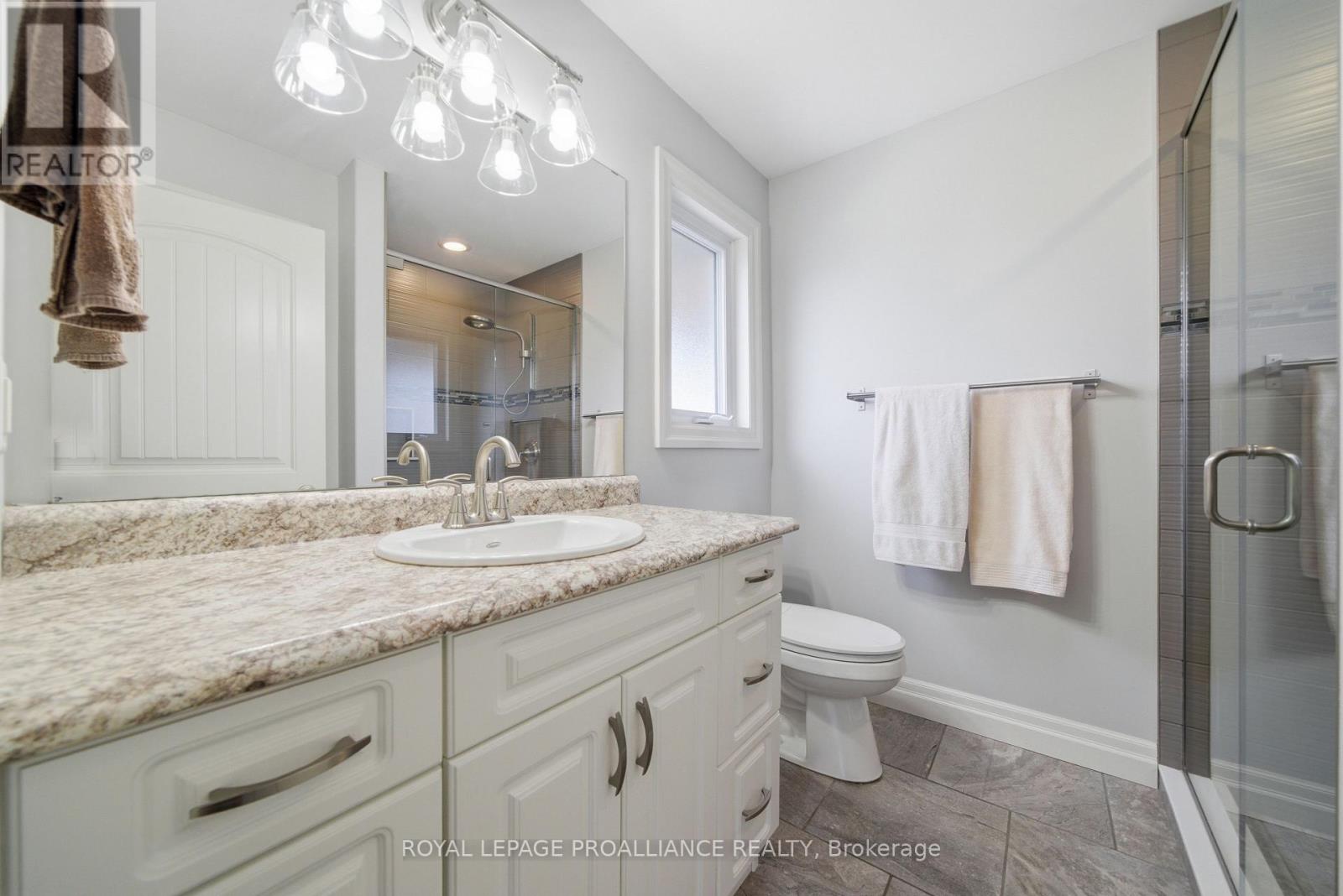 6 Aspen Drive, Quinte West (Murray Ward), Ontario  K8V 0C6 - Photo 20 - X13039658