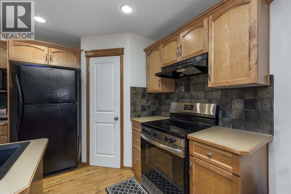 74 Tuscany Springs Hill Nw, Calgary, Alberta  T3L 3E4 - Photo 7 - A2286017