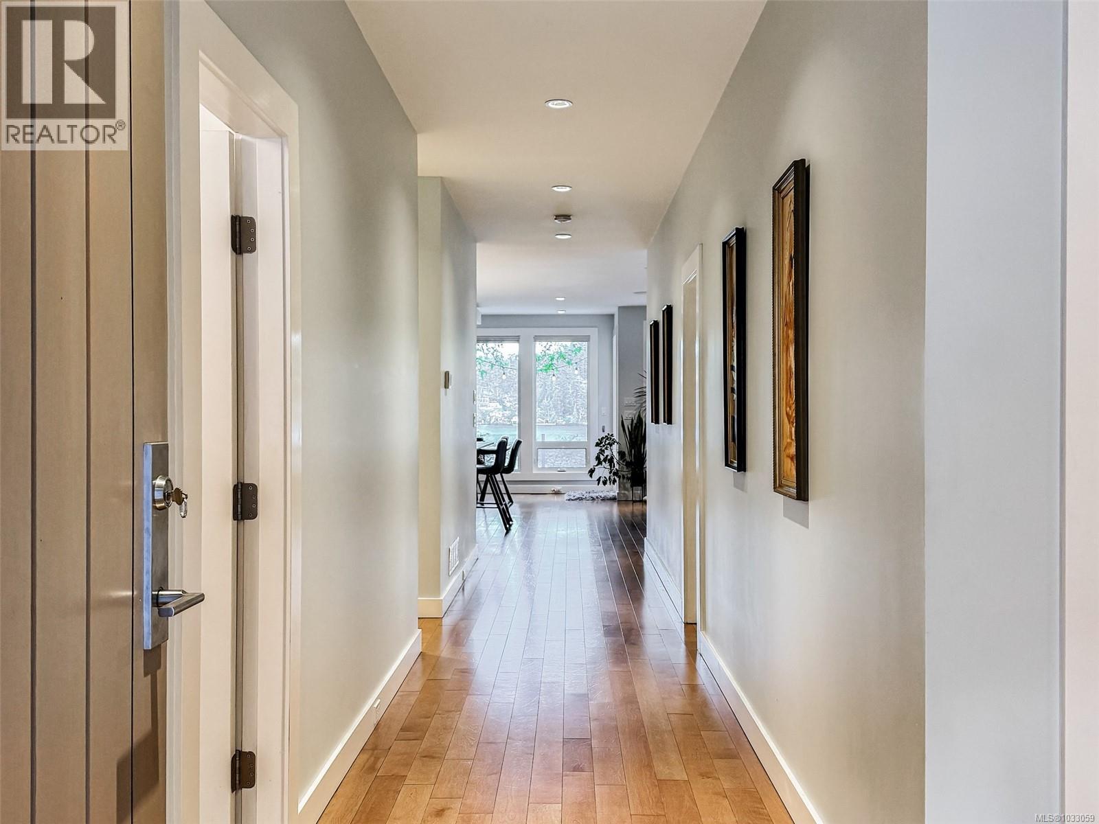 4885 Prospect Lake Rd, Saanich, British Columbia  V9E 1J5 - Photo 4 - 1033059