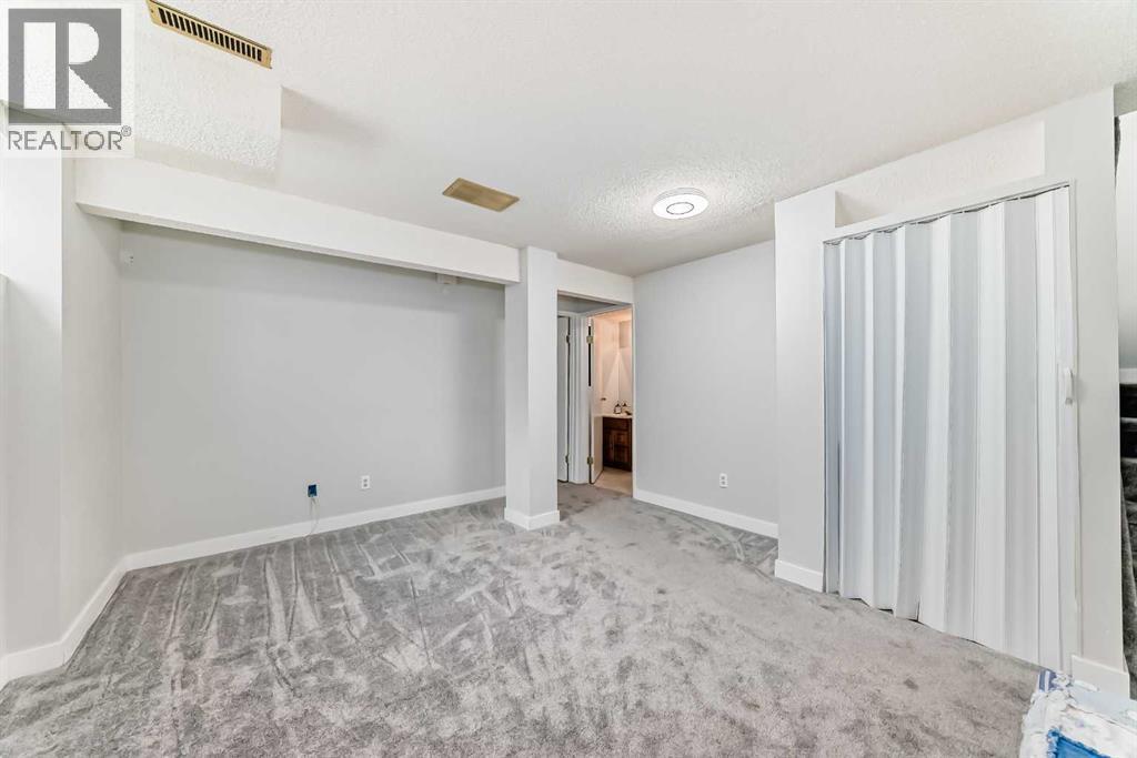 3315 Catalina Boulevard Ne, Calgary, Alberta  T1Y 6T8 - Photo 35 - A2299908