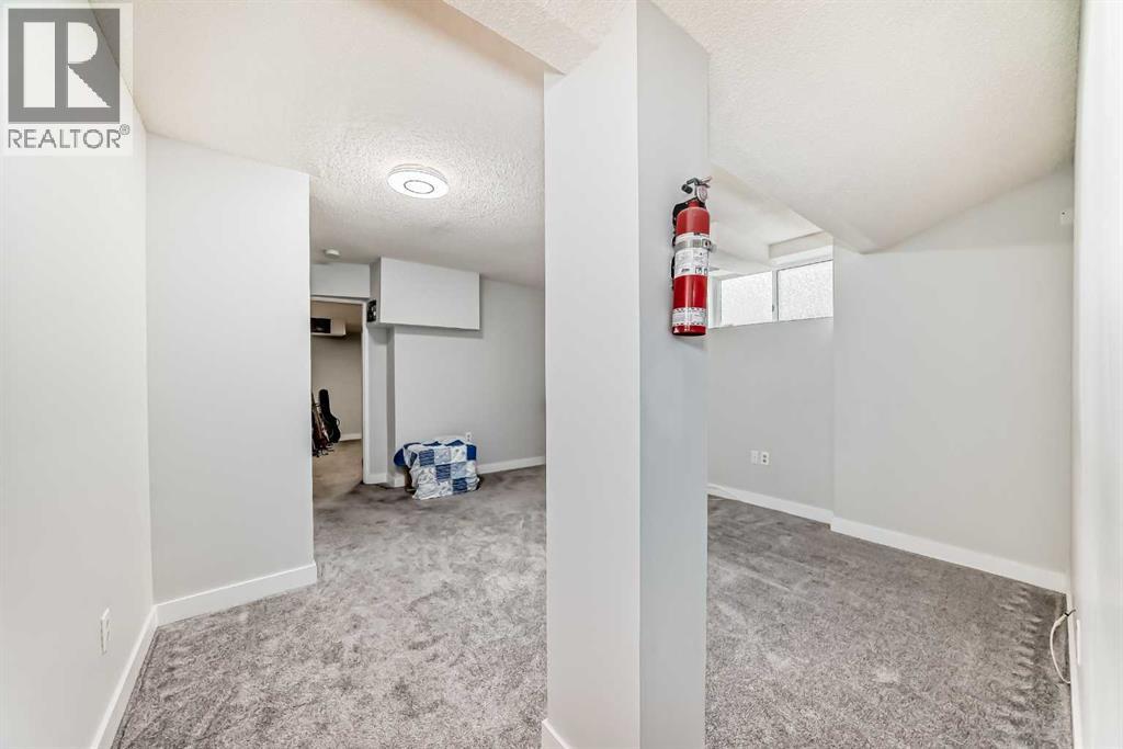 3315 Catalina Boulevard Ne, Calgary, Alberta  T1Y 6T8 - Photo 36 - A2299908