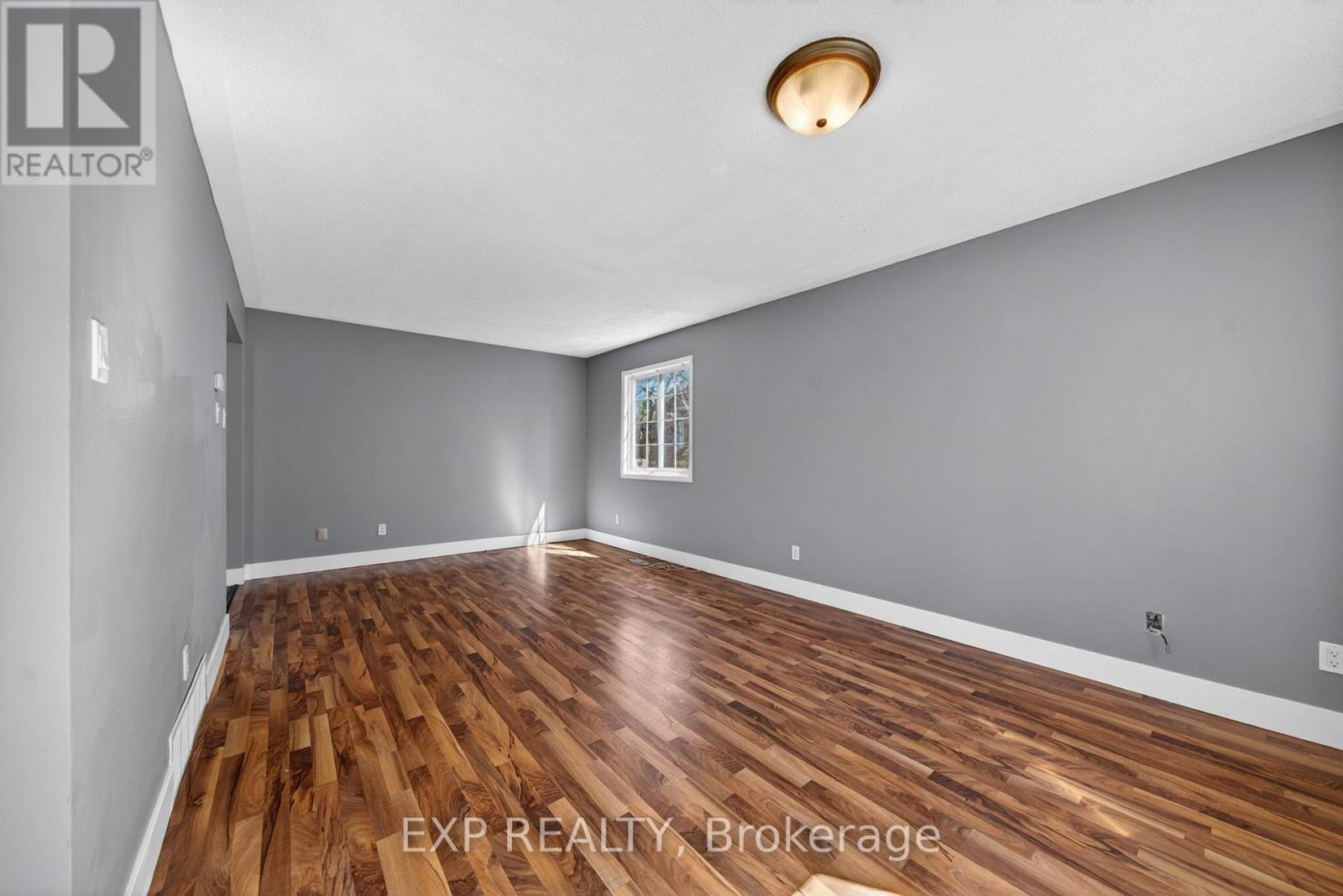 239 Fleming Drive, London East, Ontario  N5V 4Y8 - Photo 9 - X13039636