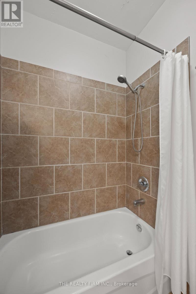 33 Terrence Street, London East, Ontario  N5Z 1C3 - Photo 25 - X13039640