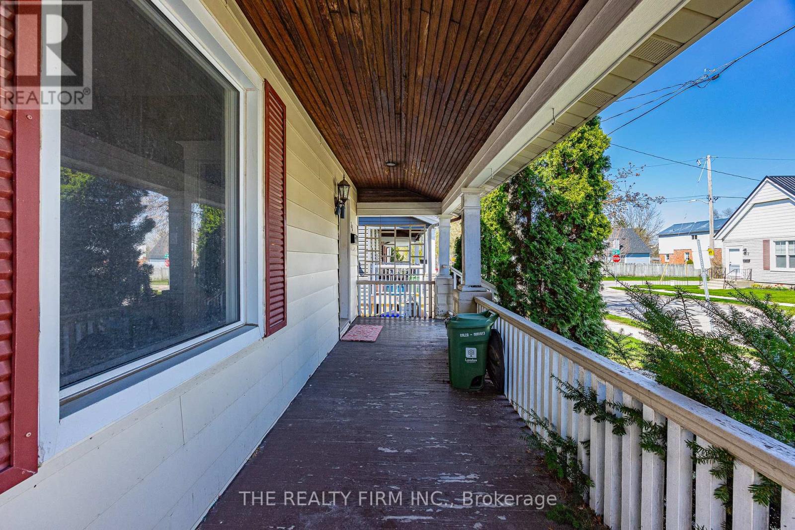 33 Terrence Street, London East, Ontario  N5Z 1C3 - Photo 3 - X13039640