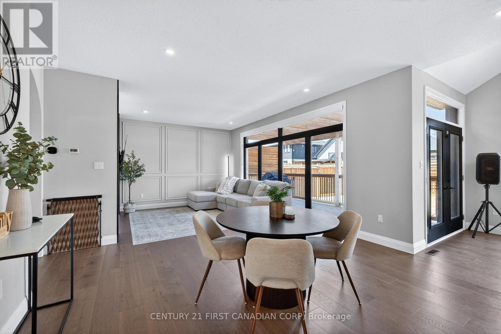 54 Aspen Circle, Thames Centre, Ontario  N0M 2P0 - Photo 10 - X13039806