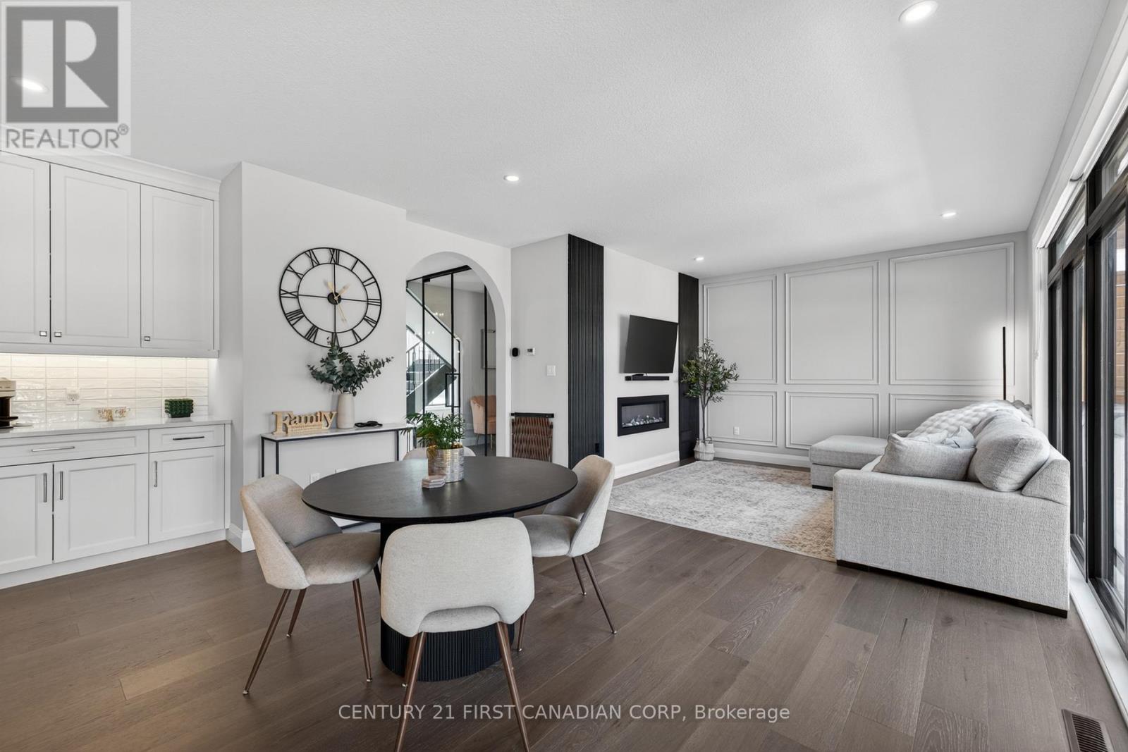 54 Aspen Circle, Thames Centre, Ontario  N0M 2P0 - Photo 11 - X13039806