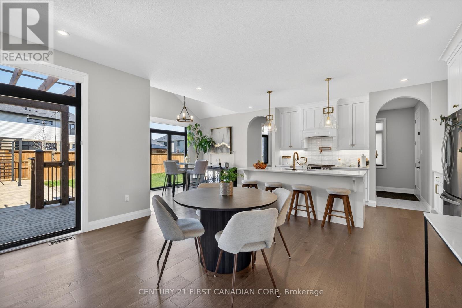 54 Aspen Circle, Thames Centre, Ontario  N0M 2P0 - Photo 13 - X13039806