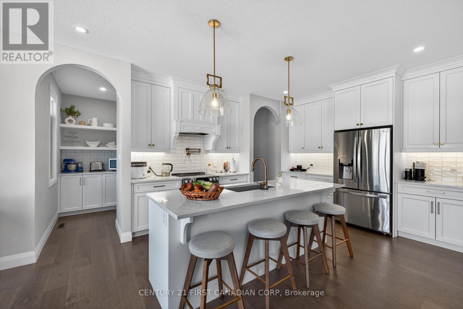 54 Aspen Circle, Thames Centre, Ontario  N0M 2P0 - Photo 16 - X13039806