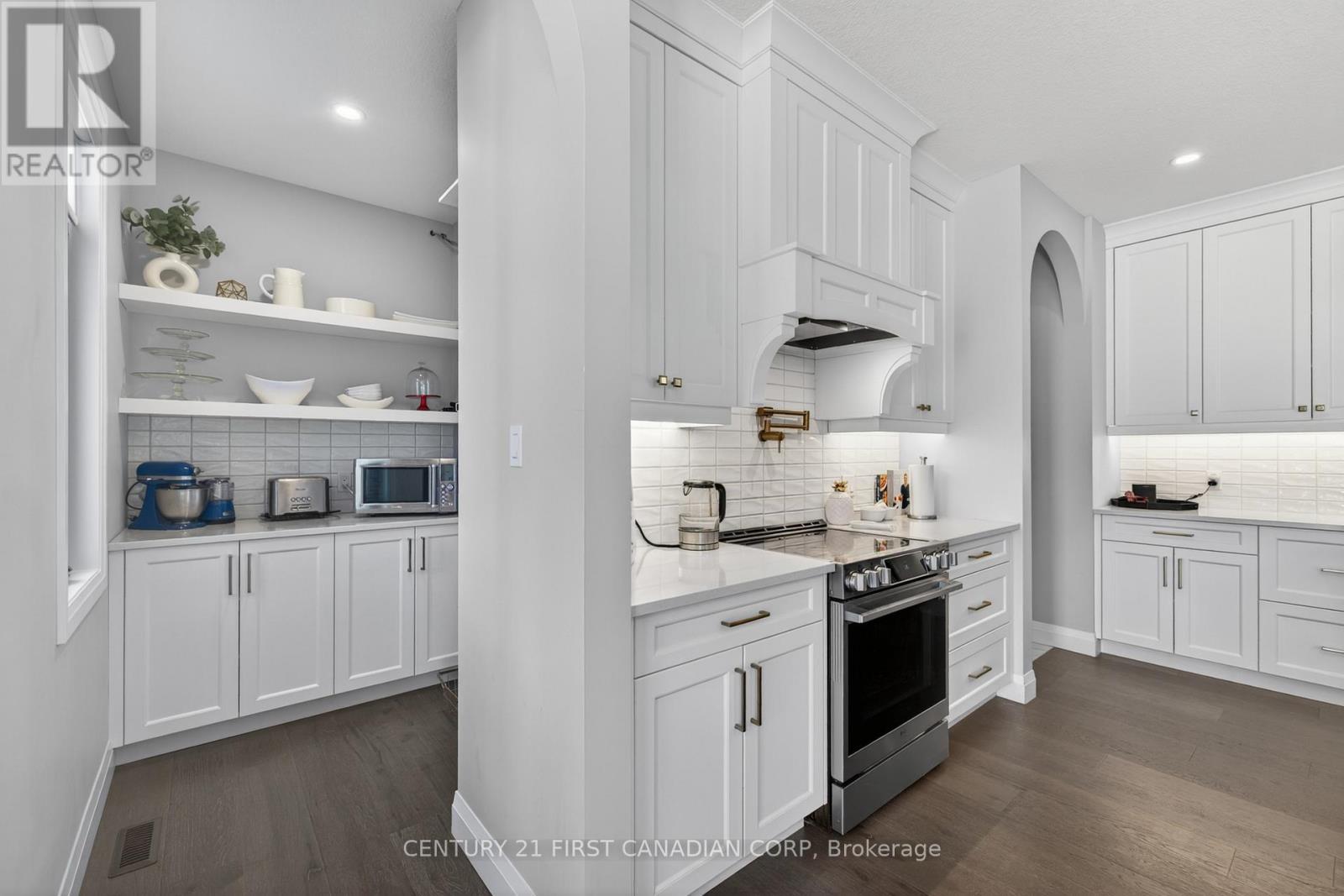 54 Aspen Circle, Thames Centre, Ontario  N0M 2P0 - Photo 19 - X13039806