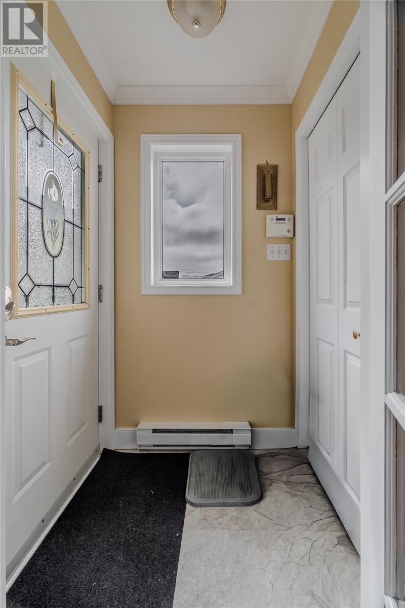 9 Madigan Place, St. John's, Newfoundland & Labrador  A1E 6B4 - Photo 3 - 1296448