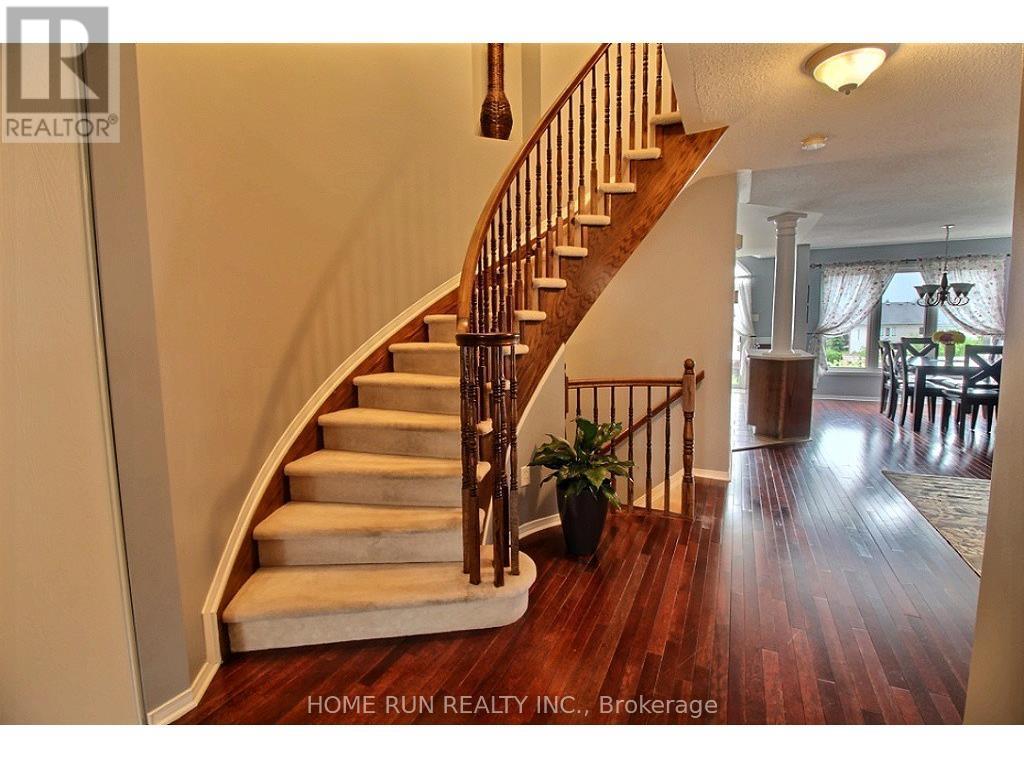 194 Flamborough Way, Ottawa, Ontario  K2W 1G6 - Photo 2 - X13039902