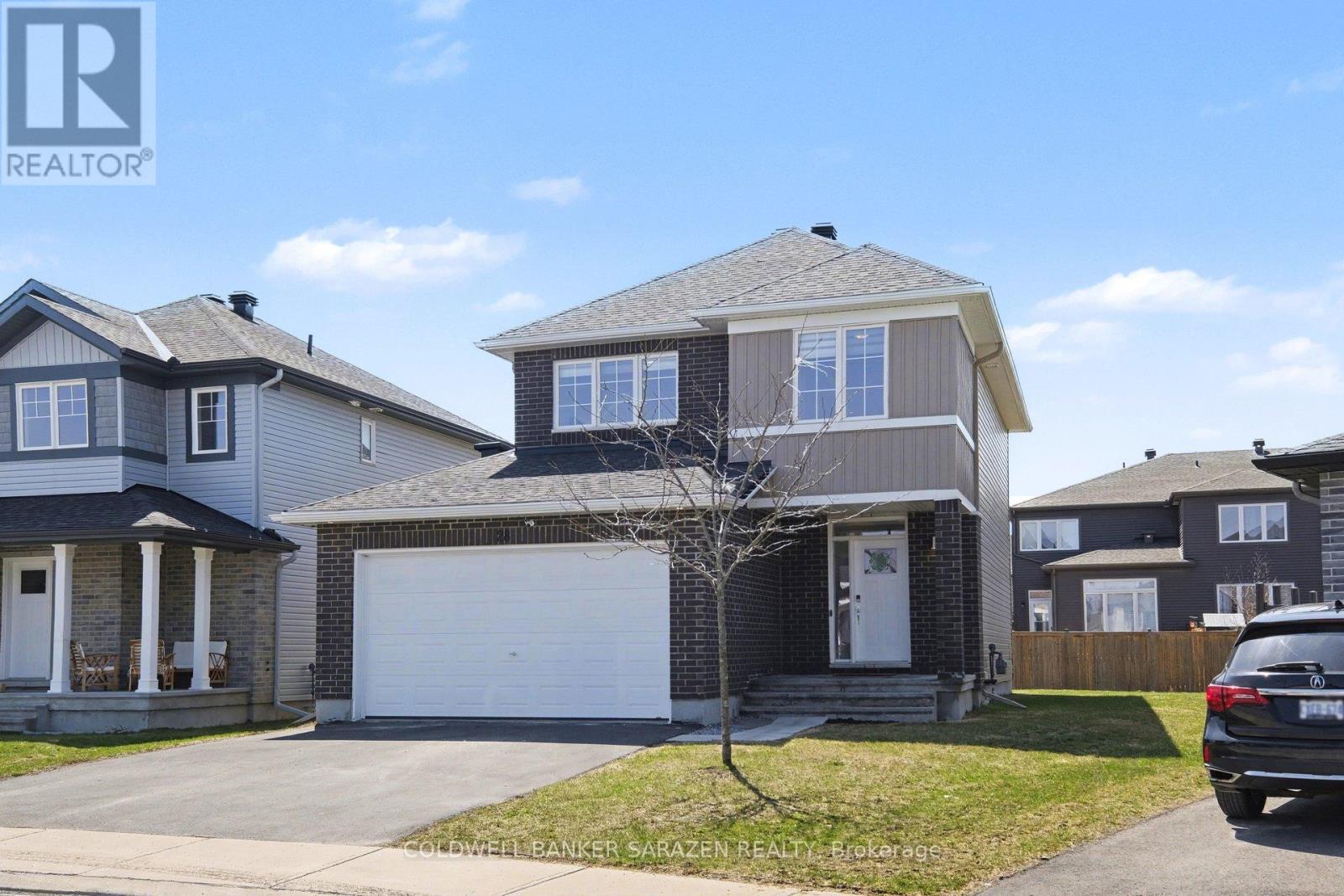 28 Fanning Street, Carleton Place, Ontario  K7C 0J3 - Photo 2 - X13039952