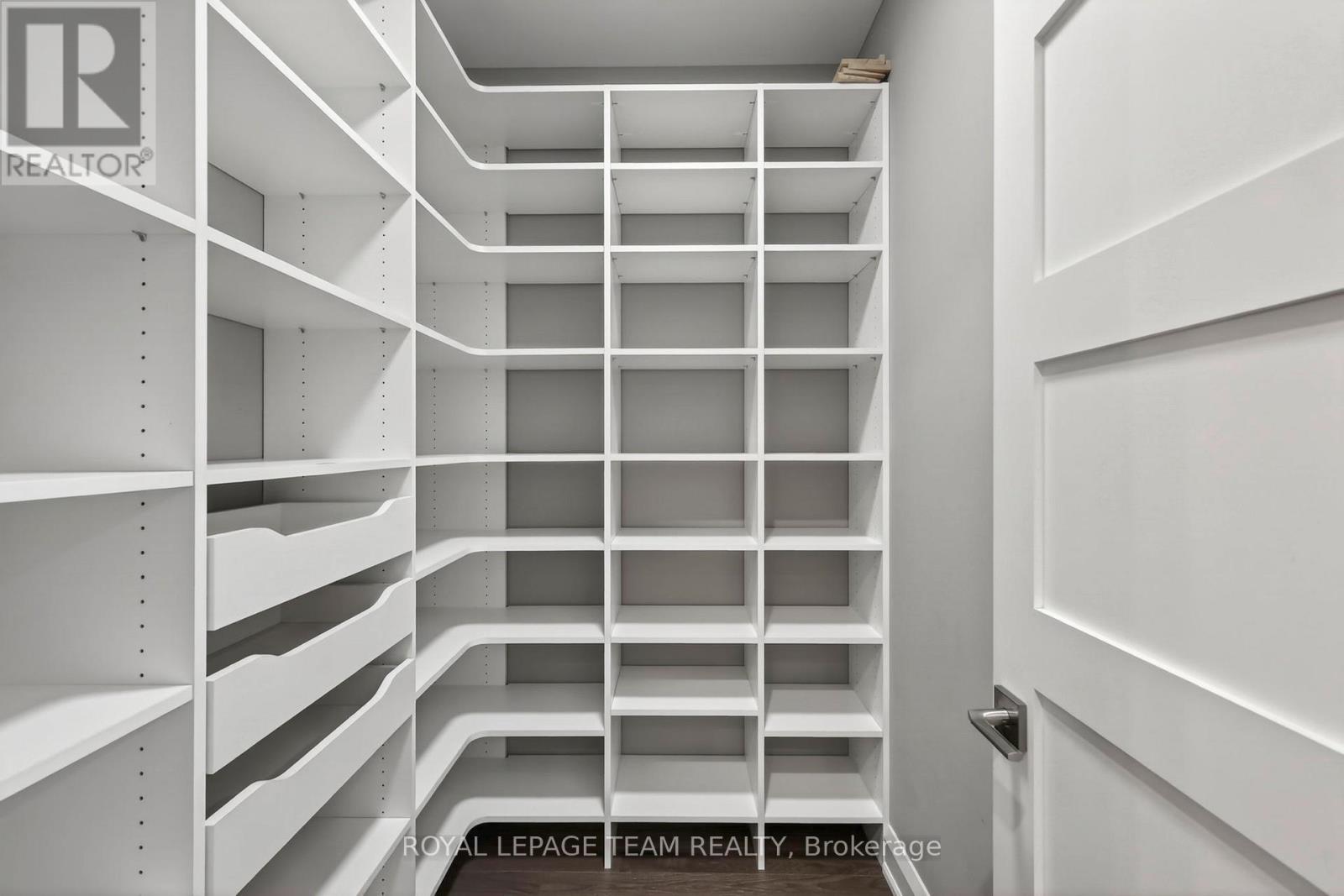 1670 Ortona Avenue, Ottawa, Ontario  K2C 1W7 - Photo 17 - X13039976