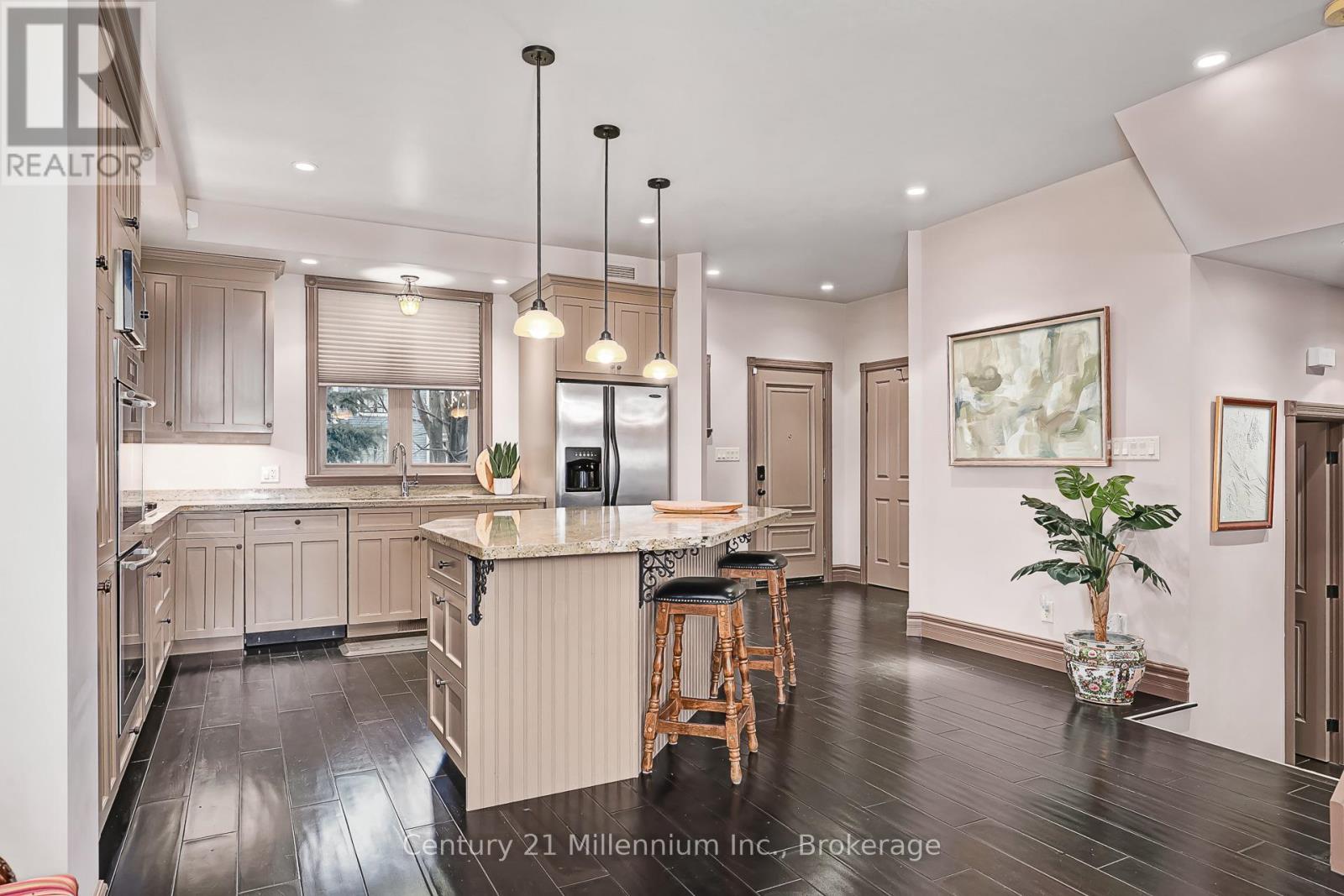 159 Snowbridge Way, Blue Mountains, Ontario  L9Y 0V1 - Photo 13 - X13006744