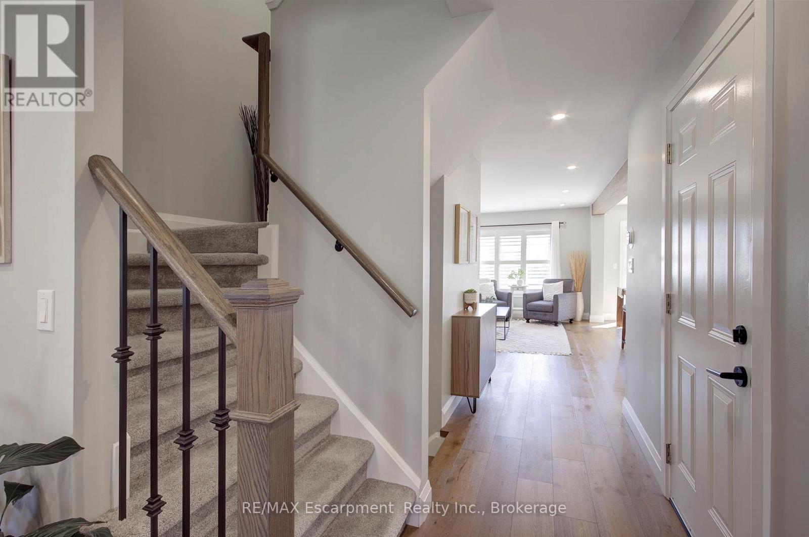 4868 Capri Crescent, Burlington, Ontario  L7M 0H8 - Photo 21 - W13039668