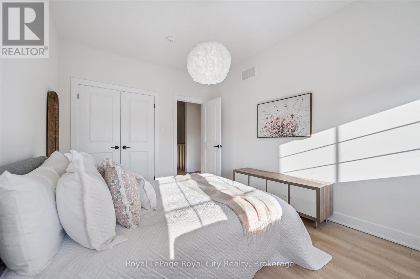 32 Hutchison Road, Guelph, Ontario  N1L 0R4 - Photo 35 - X12840550