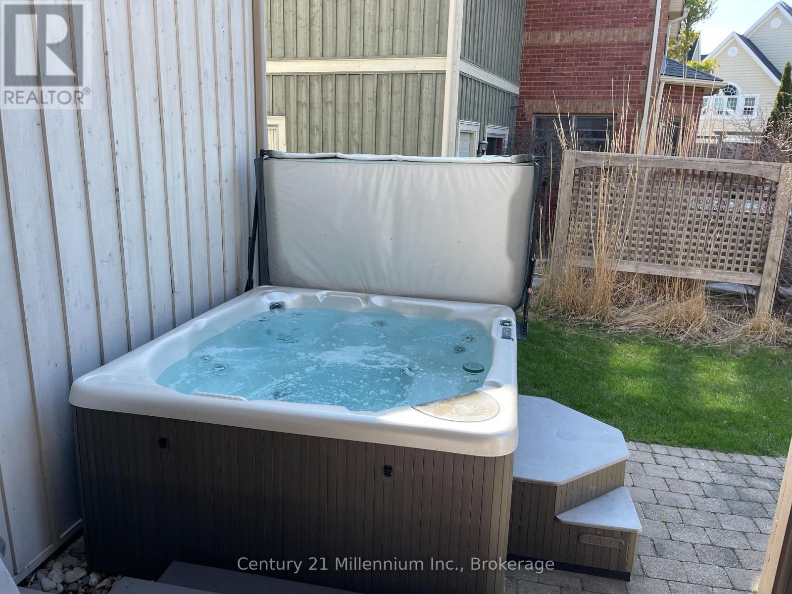 159 Snowbridge Way, Blue Mountains, Ontario  L9Y 0V1 - Photo 30 - X13006744