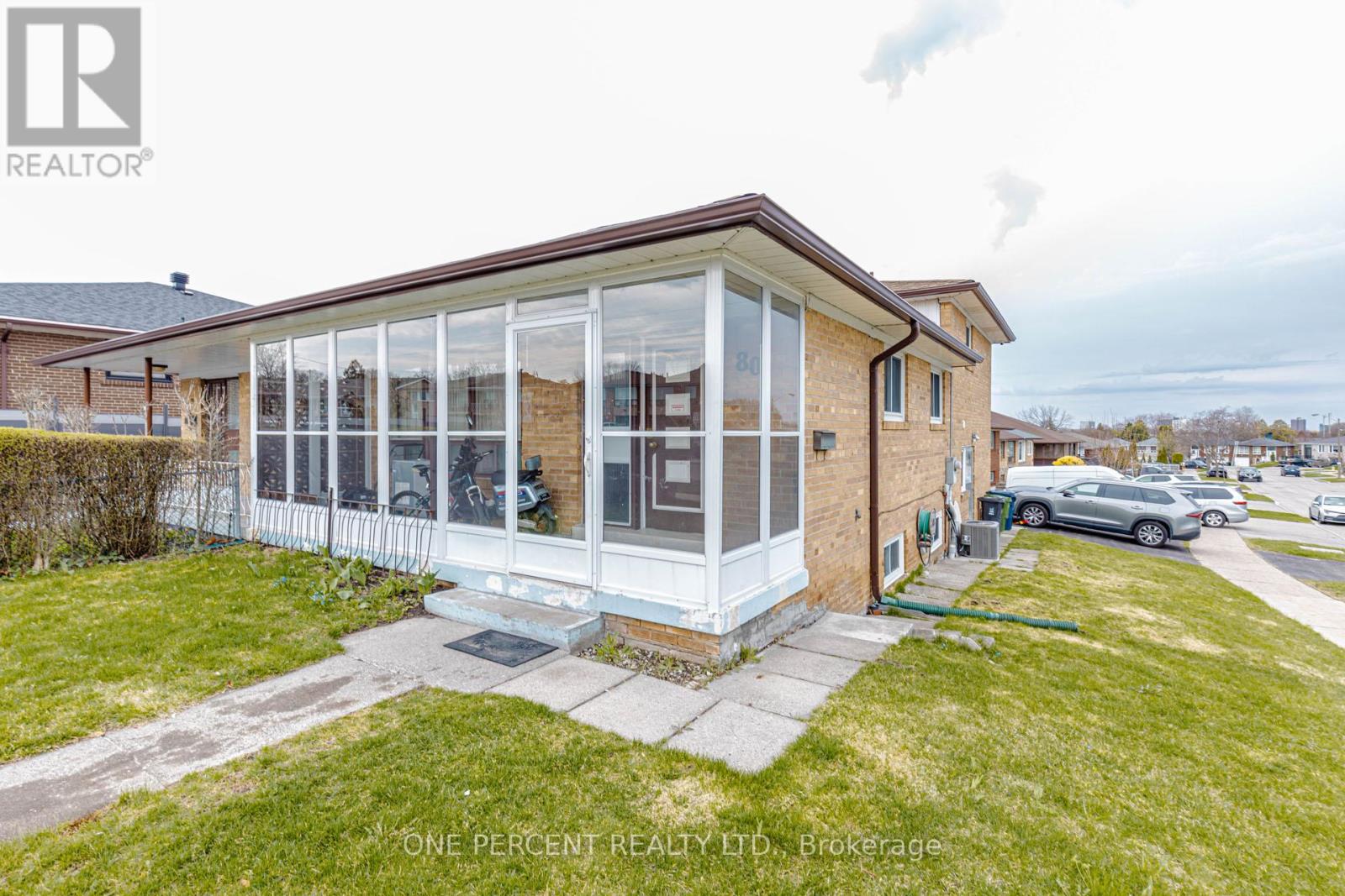 80 Fallingdale Crescent, Toronto, Ontario  M3J 1C5 - Photo 20 - W12769380