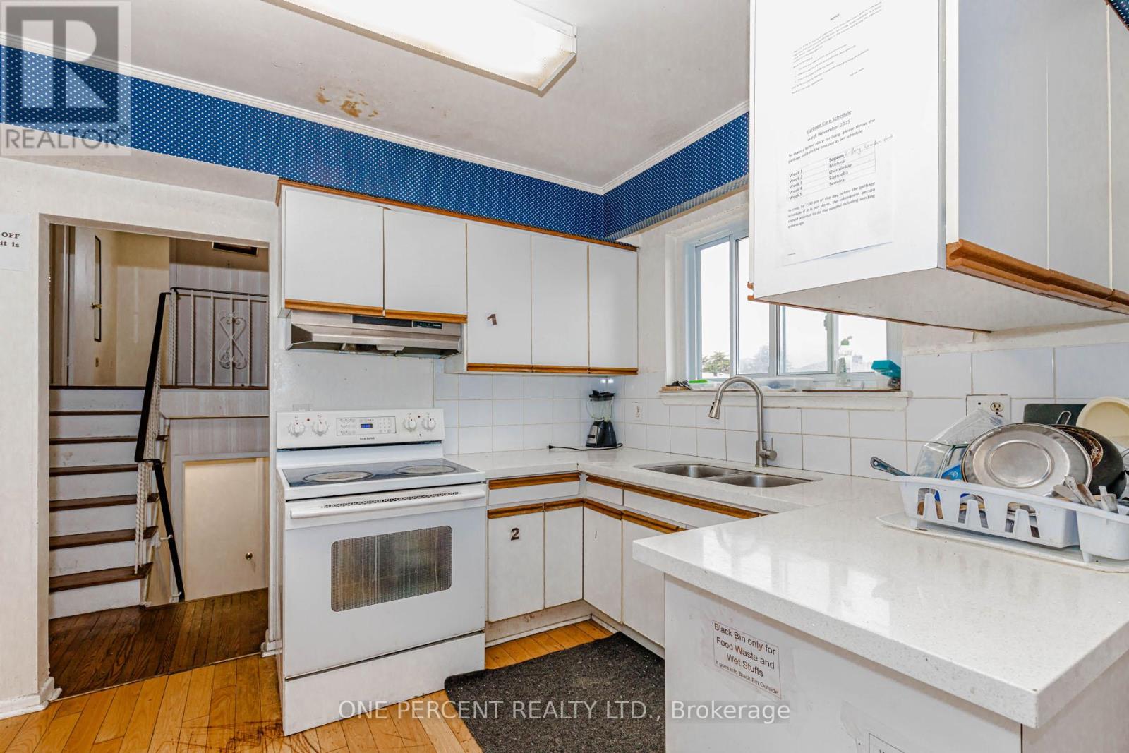 80 Fallingdale Crescent, Toronto, Ontario  M3J 1C5 - Photo 30 - W12769380