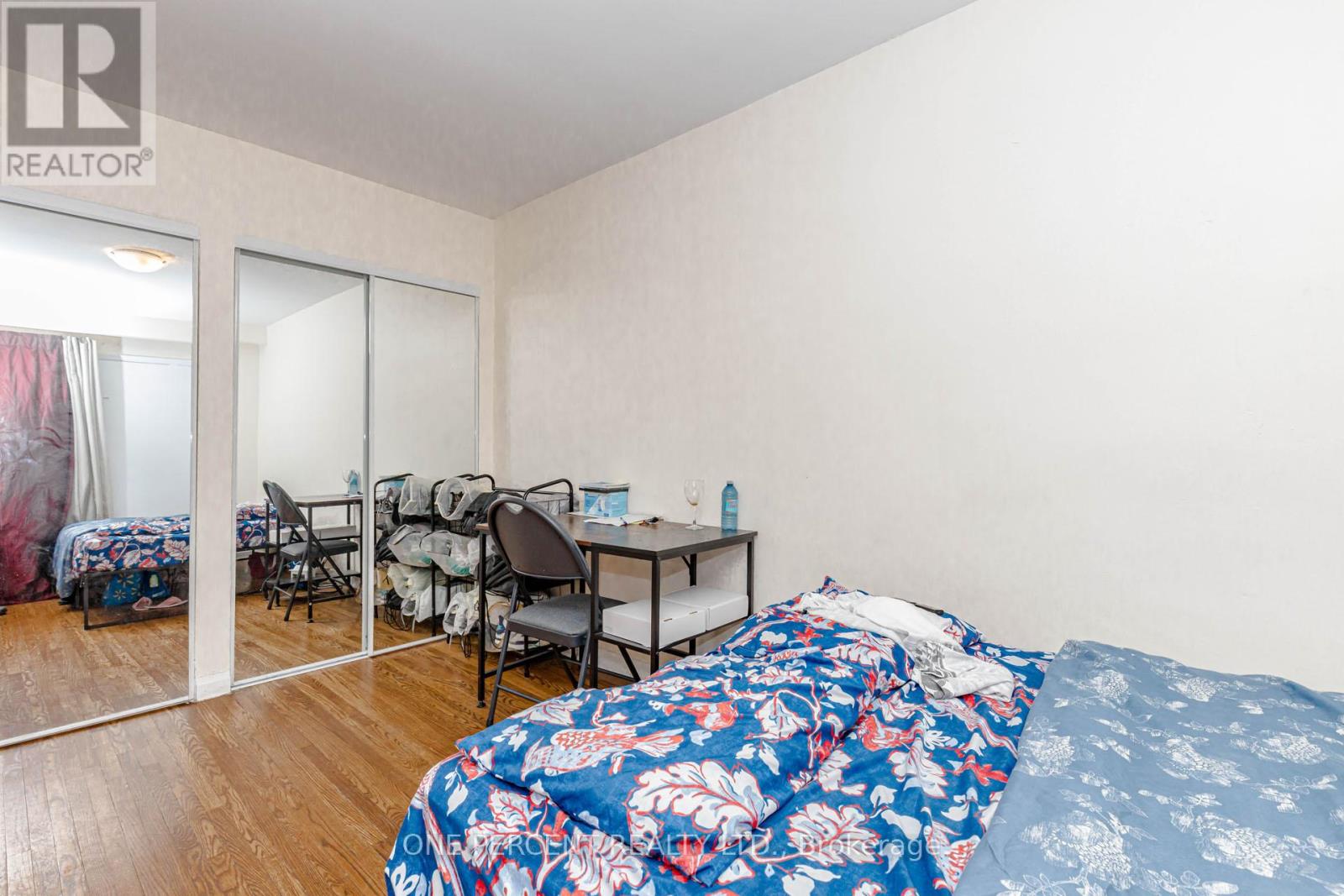 80 Fallingdale Crescent, Toronto, Ontario  M3J 1C5 - Photo 4 - W12769380