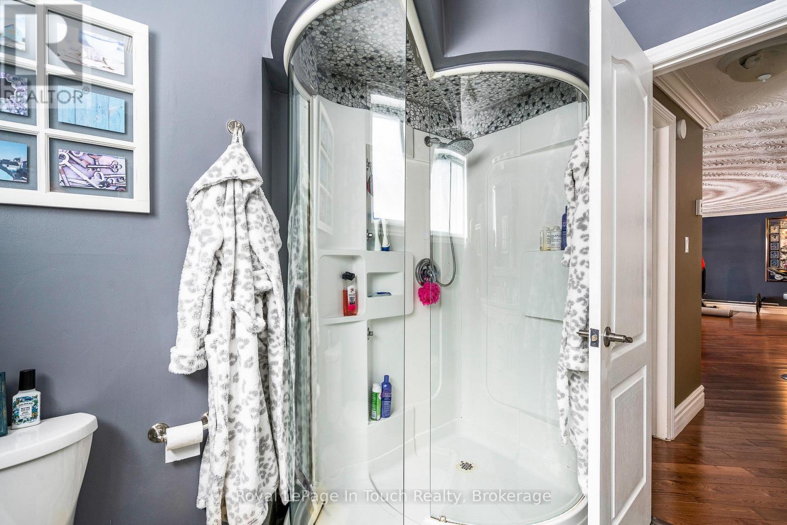 8 Tiny Beaches Road S, Tiny, Ontario  L0L 2J0 - Photo 22 - S12665604