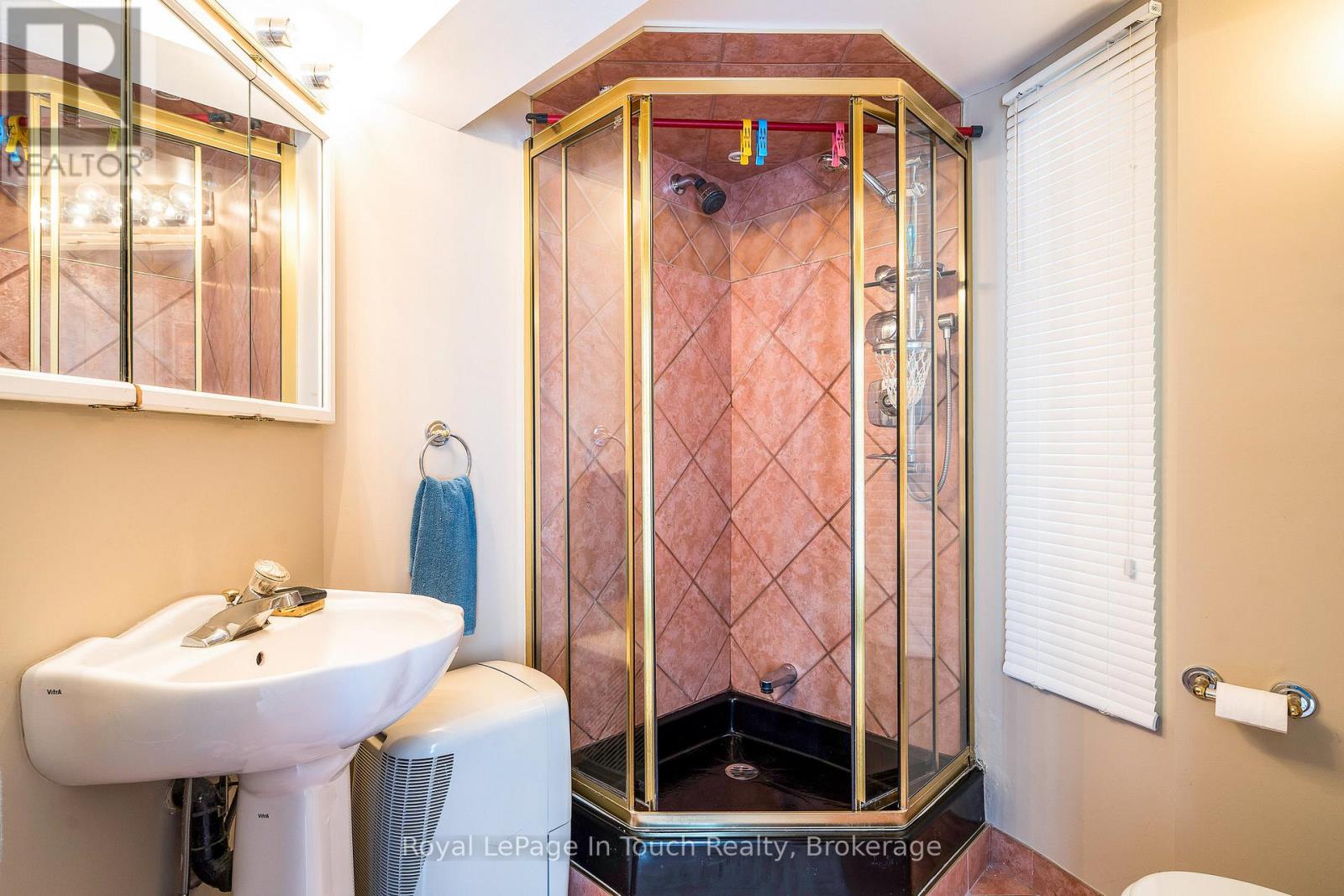 8 Tiny Beaches Road S, Tiny, Ontario  L0L 2J0 - Photo 38 - S12665604