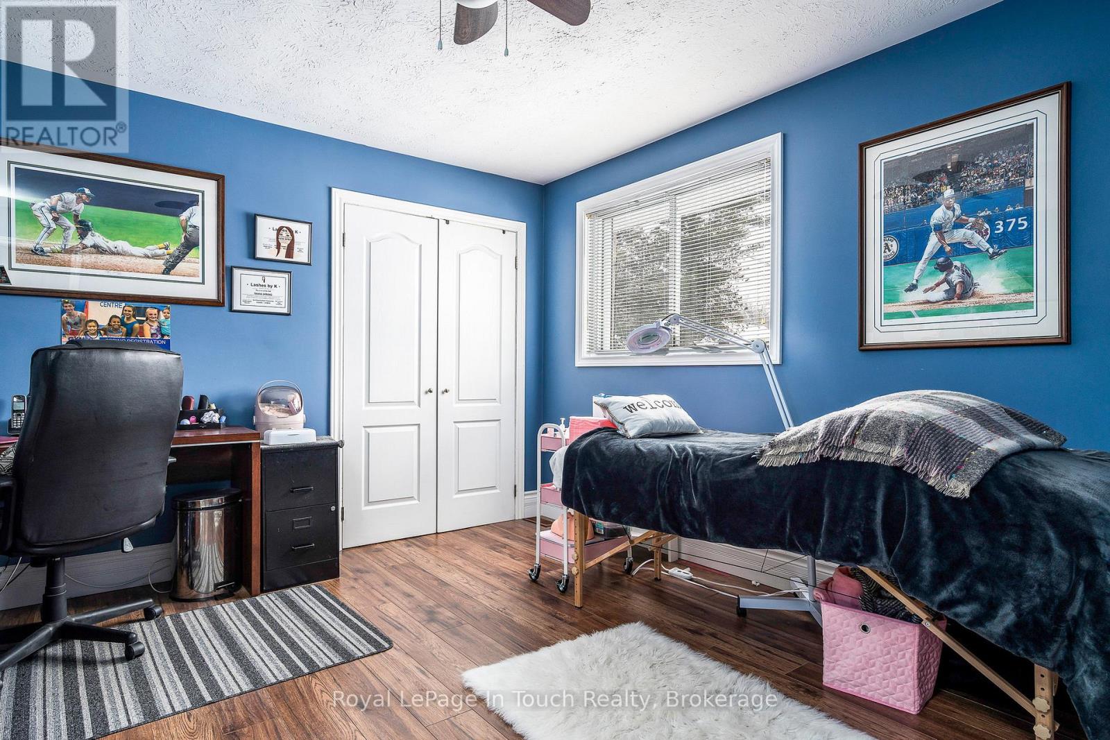 8 Tiny Beaches Road S, Tiny, Ontario  L0L 2J0 - Photo 25 - S12665604