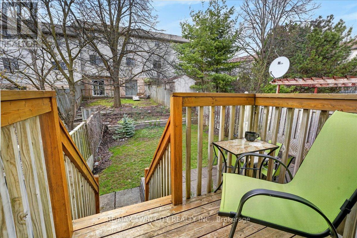 636 Grange Crescent, Waterloo, Ontario  N2T 2L9 - Photo 42 - X13037378