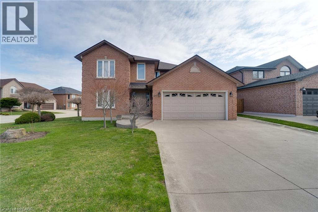 137 National Drive, Hamilton, Ontario  L6M 0H1 - Photo 3 - 40823556