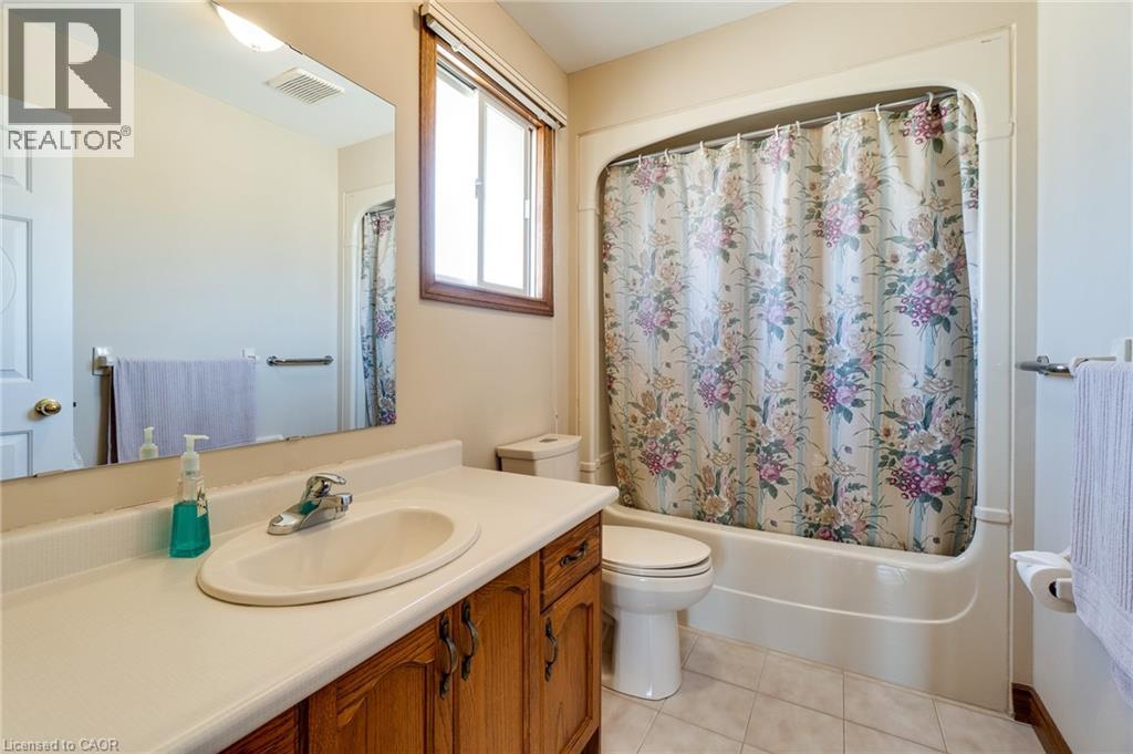 137 National Drive, Hamilton, Ontario  L6M 0H1 - Photo 36 - 40823556