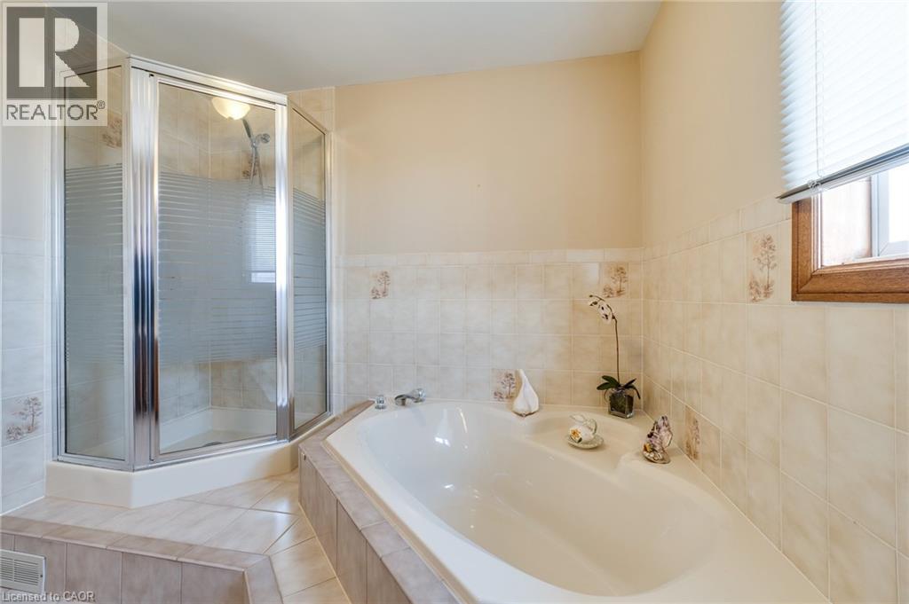 137 National Drive, Hamilton, Ontario  L6M 0H1 - Photo 38 - 40823556