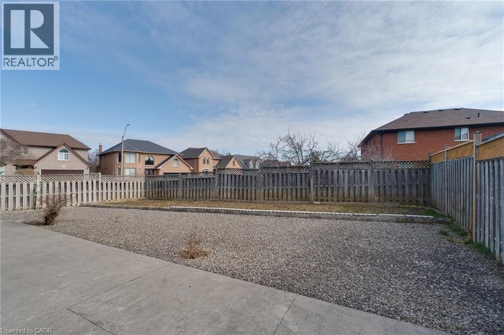 137 National Drive, Hamilton, Ontario  L6M 0H1 - Photo 43 - 40823556