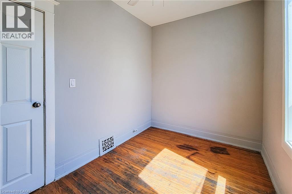 254 Emerald Street N Unit# Upper, Hamilton, Ontario  L8L 5K8 - Photo 15 - 40823213