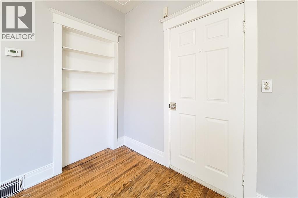 254 Emerald Street N Unit# Upper, Hamilton, Ontario  L8L 5K8 - Photo 6 - 40823213