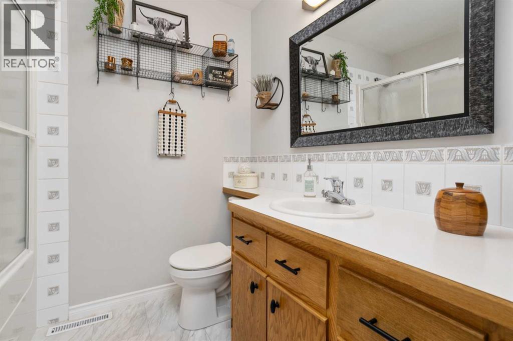 5404 47 Avenue W, Forestburg, Alberta  T0B 1N0 - Photo 10 - A2292233