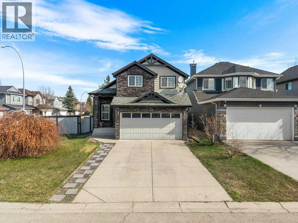 195 Somerglen Common SW, Calgary, Alberta