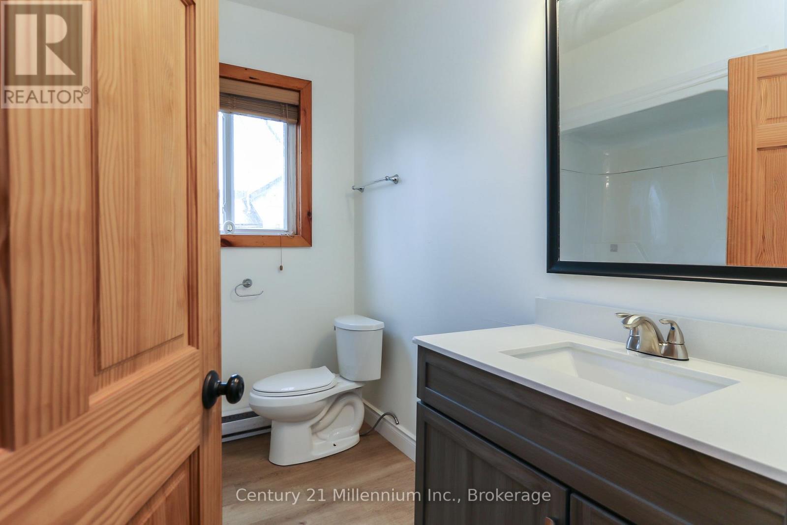 246 Superior Street, Clearview, Ontario  L0M 1S0 - Photo 18 - S13039634