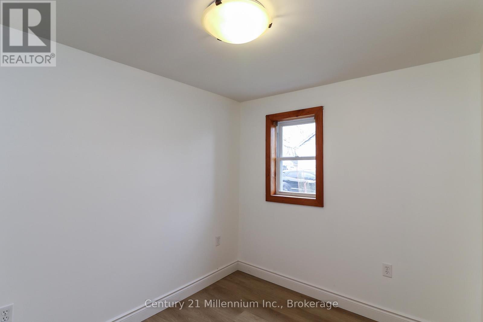 246 Superior Street, Clearview, Ontario  L0M 1S0 - Photo 22 - S13039634