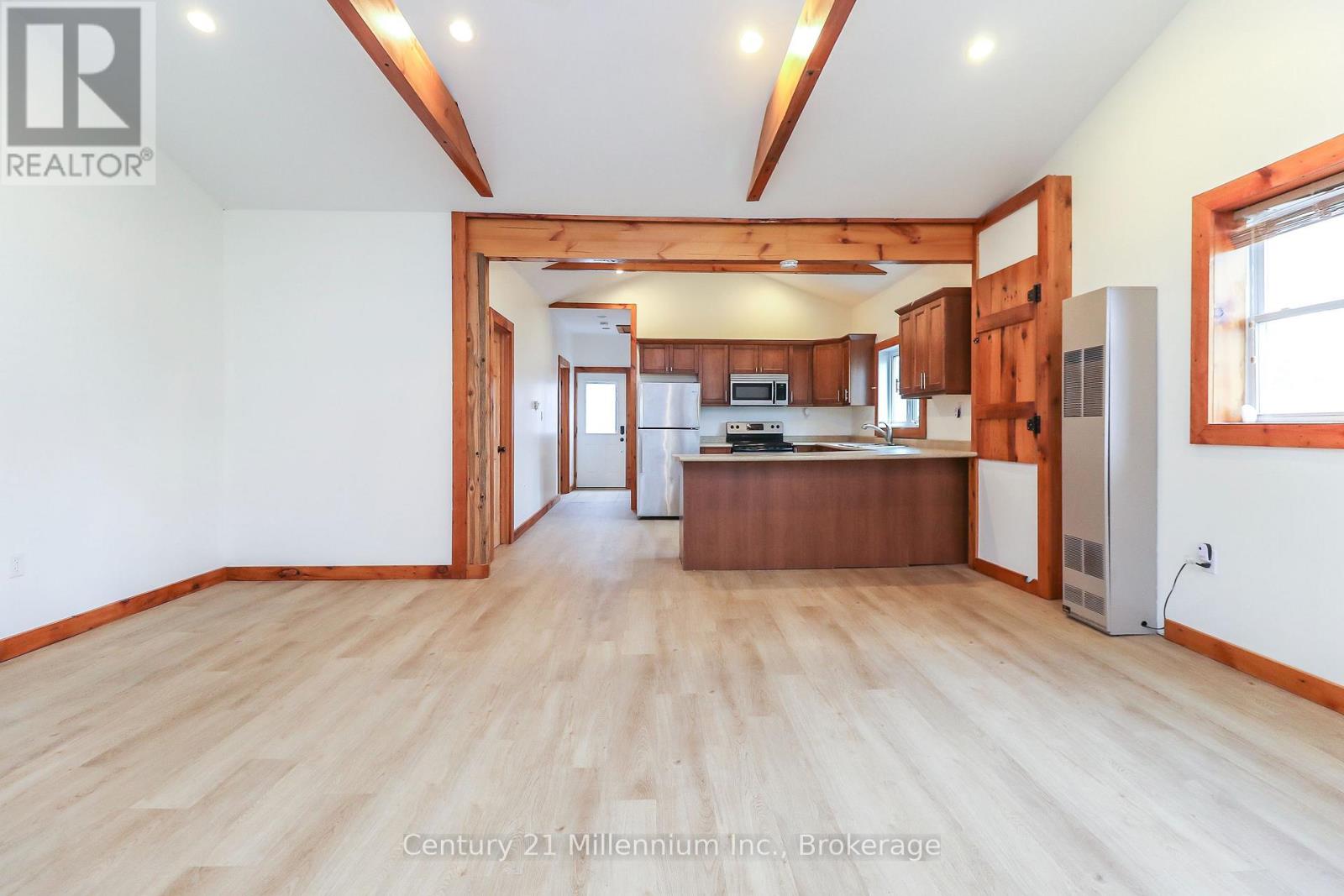 246 Superior Street, Clearview, Ontario  L0M 1S0 - Photo 6 - S13039634