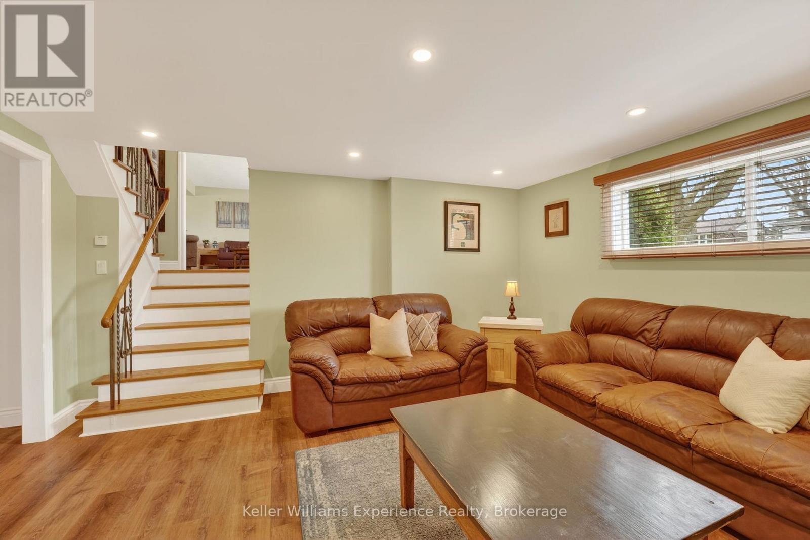 126 Gerald Avenue, Orillia, Ontario  L3V 3S3 - Photo 15 - S13039708