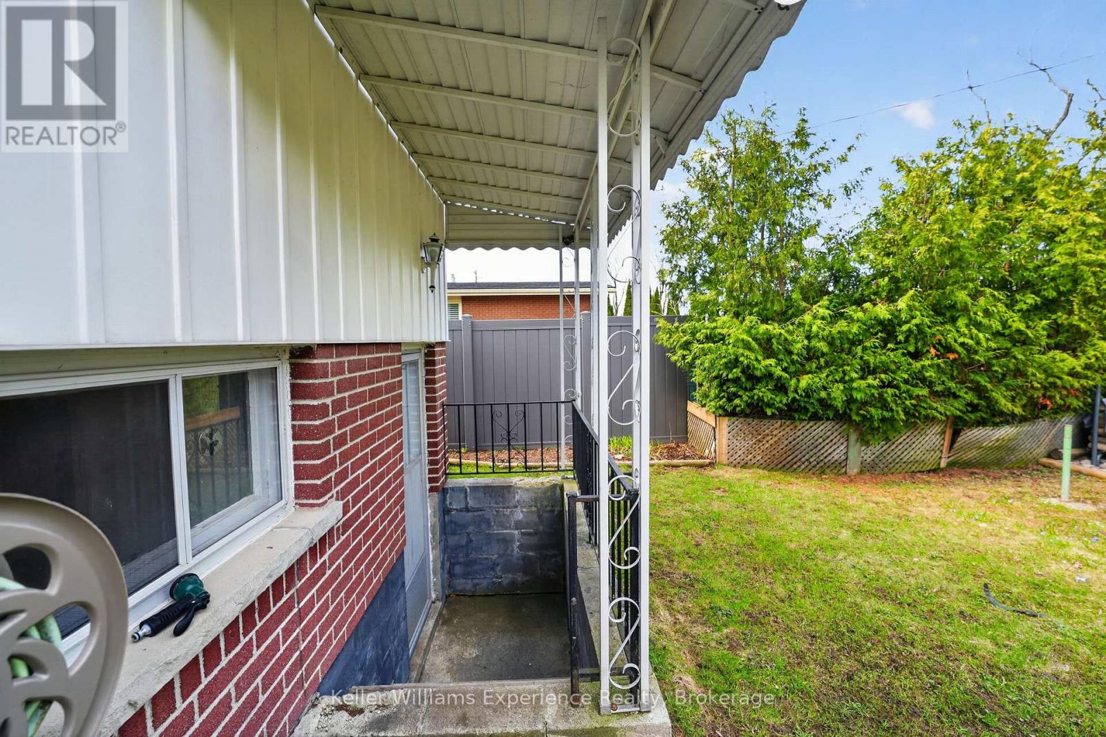 126 Gerald Avenue, Orillia, Ontario  L3V 3S3 - Photo 24 - S13039708