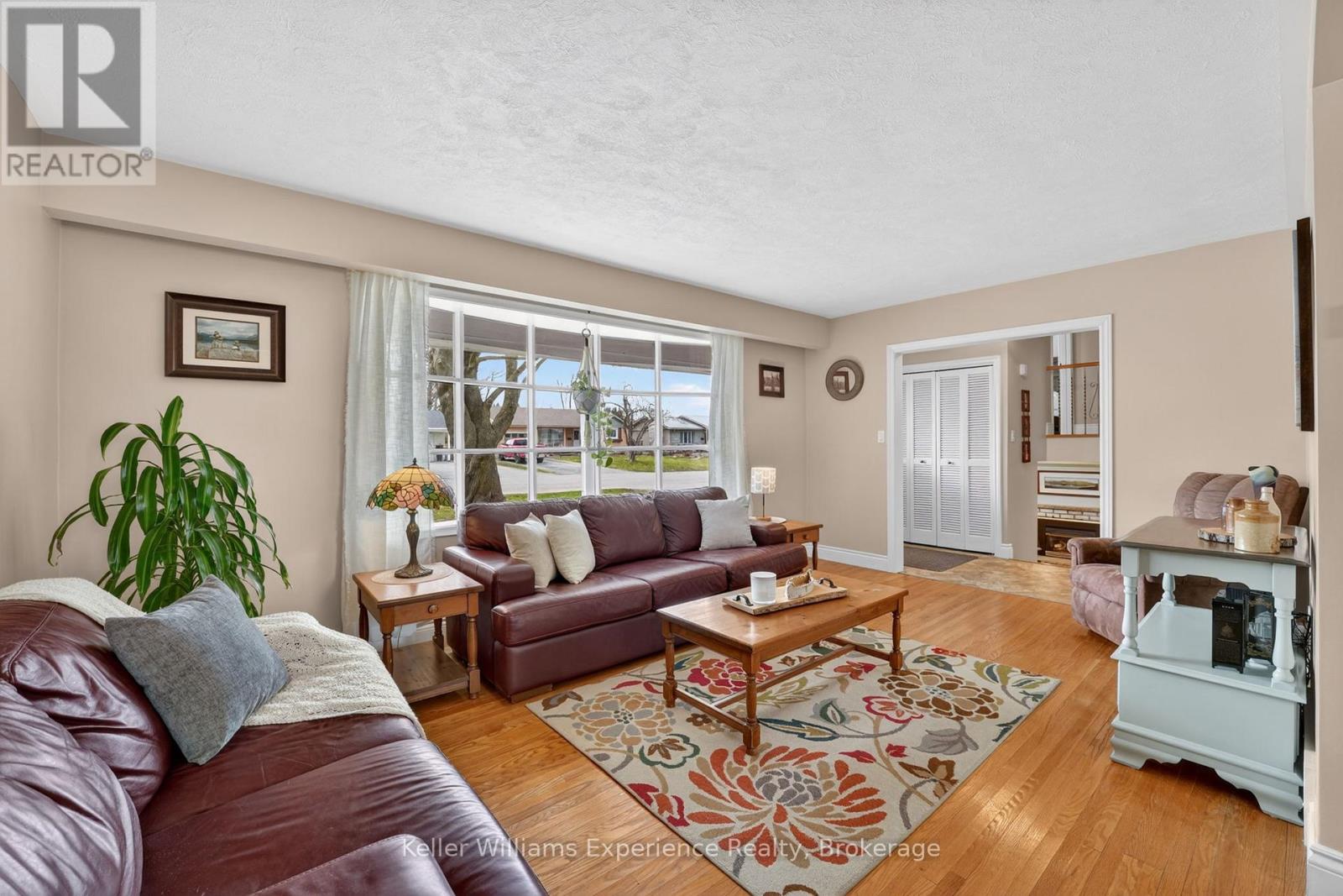 126 Gerald Avenue, Orillia, Ontario  L3V 3S3 - Photo 8 - S13039708